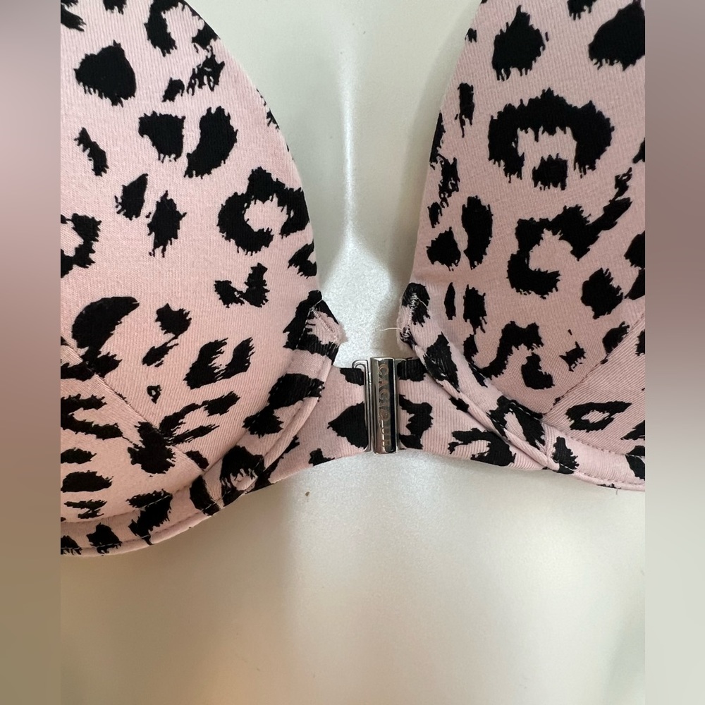 44B Cacique/Lane Bryant brand blush, leopard print